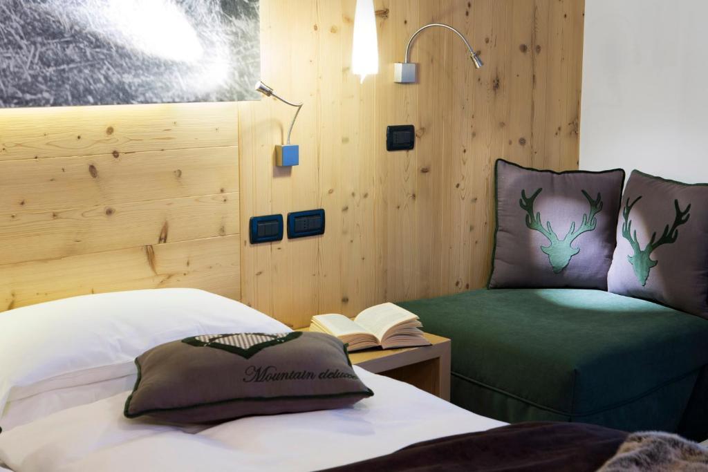 Hotel Sas Morin Pozza di Fassa Habitación foto